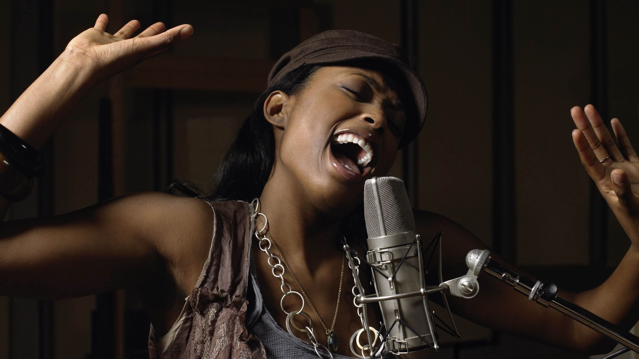 SampleRadar: 1,338 Free Female Vocal Samples for Vocal Production